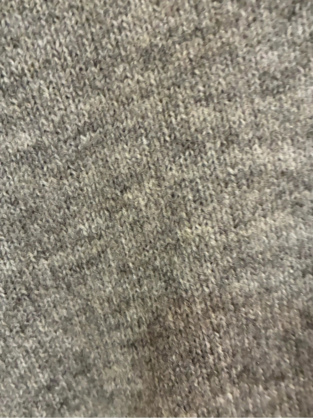 H&Medium Gray Crew Neck Sweater Size Medium - Picture 4 of 4